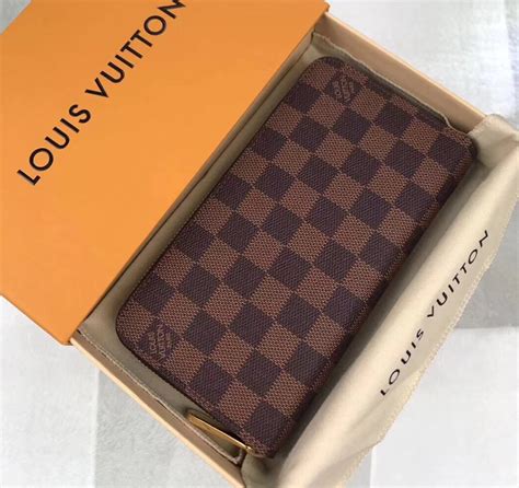 louis vuitton zippy wallet damier fake